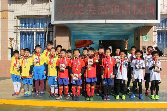 西甲-莫德里奇破门贝林厄姆绝杀 皇马2-1胜